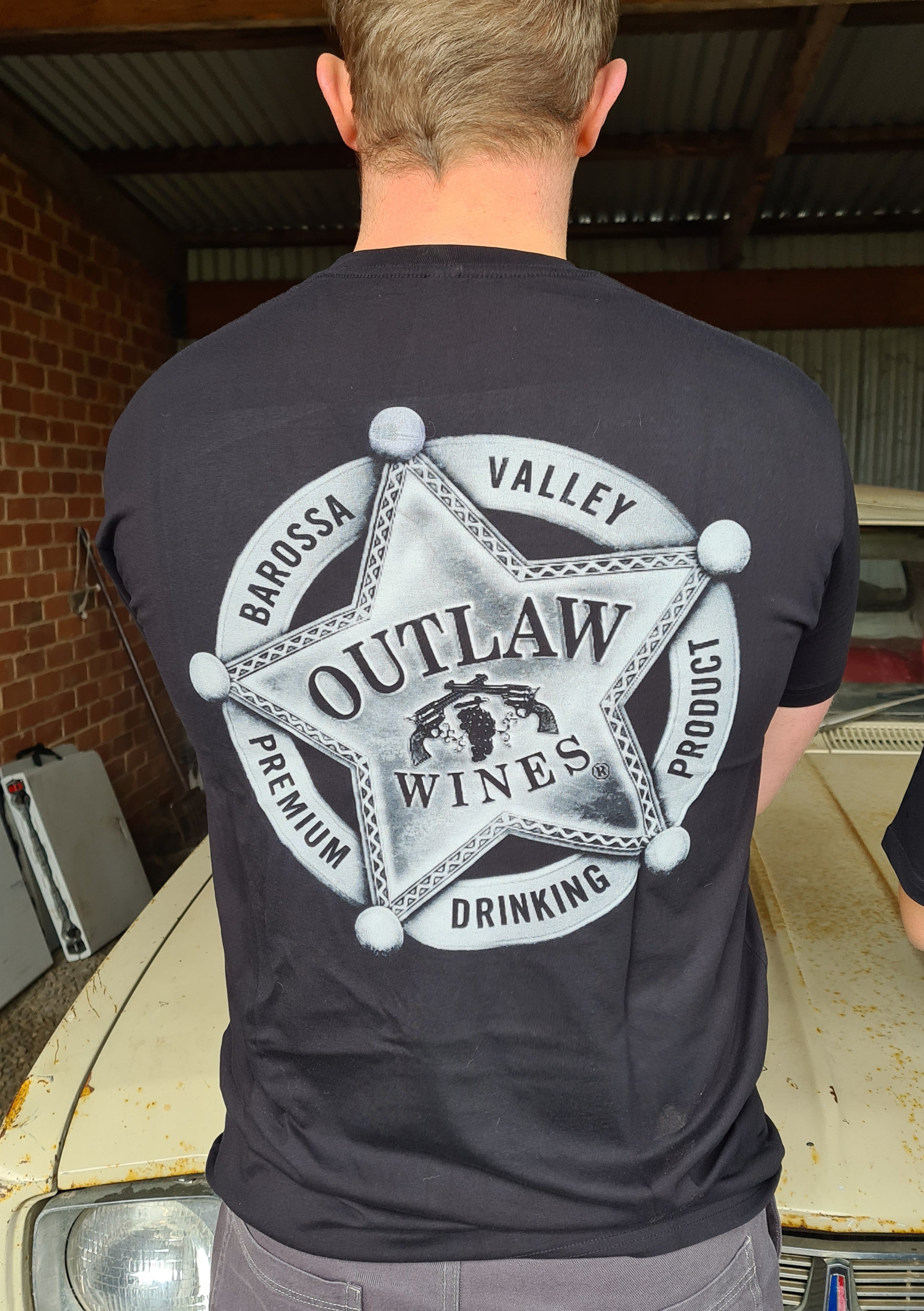 Outlaw top t shirts